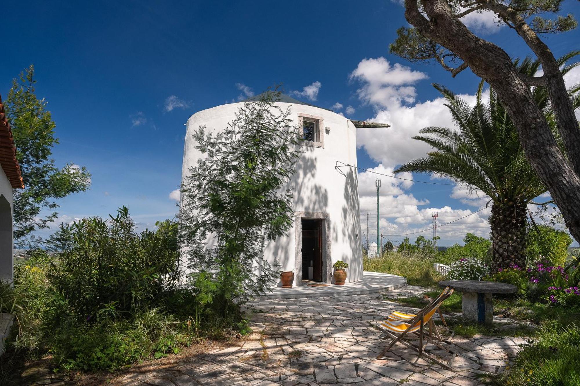 New! Windmill In The Midst Of Nature Villa Mafra Eksteriør billede